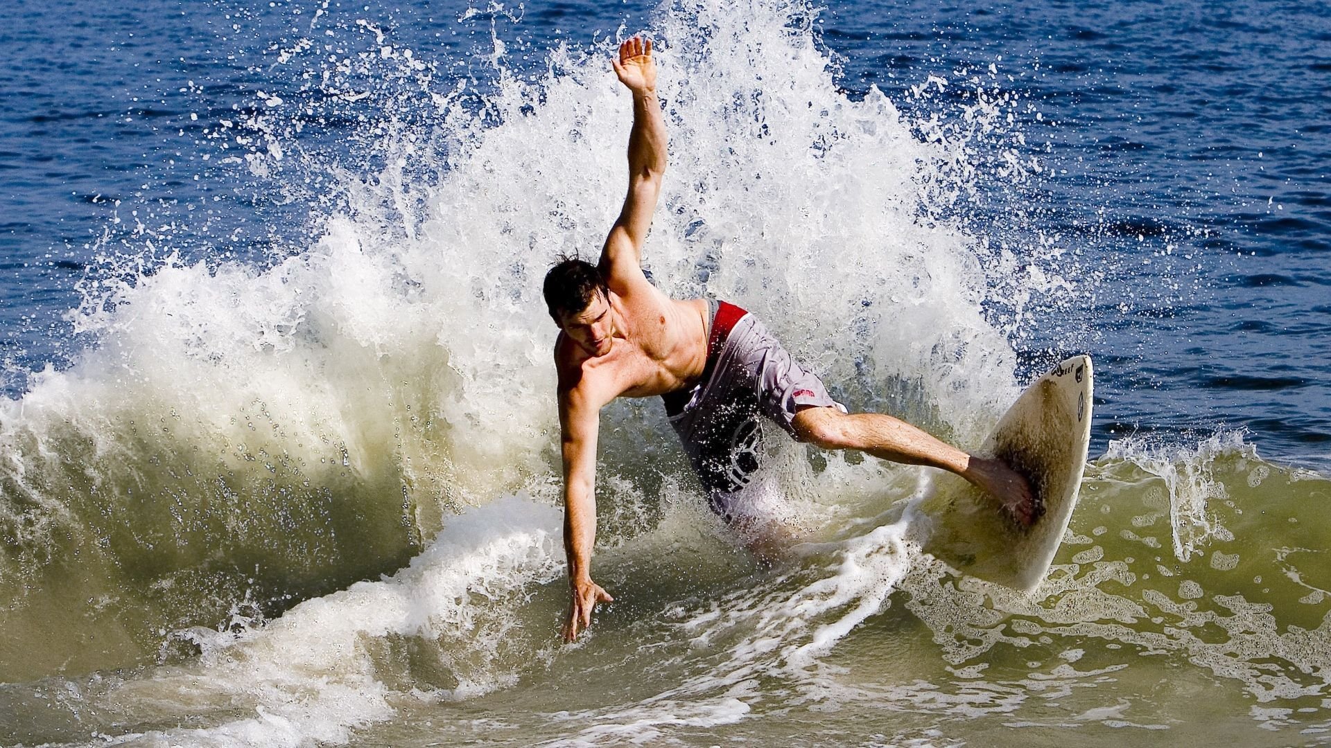 _高山滑雪挑战赛：挑战雪山，追逐速度_，高山滑雪 比赛