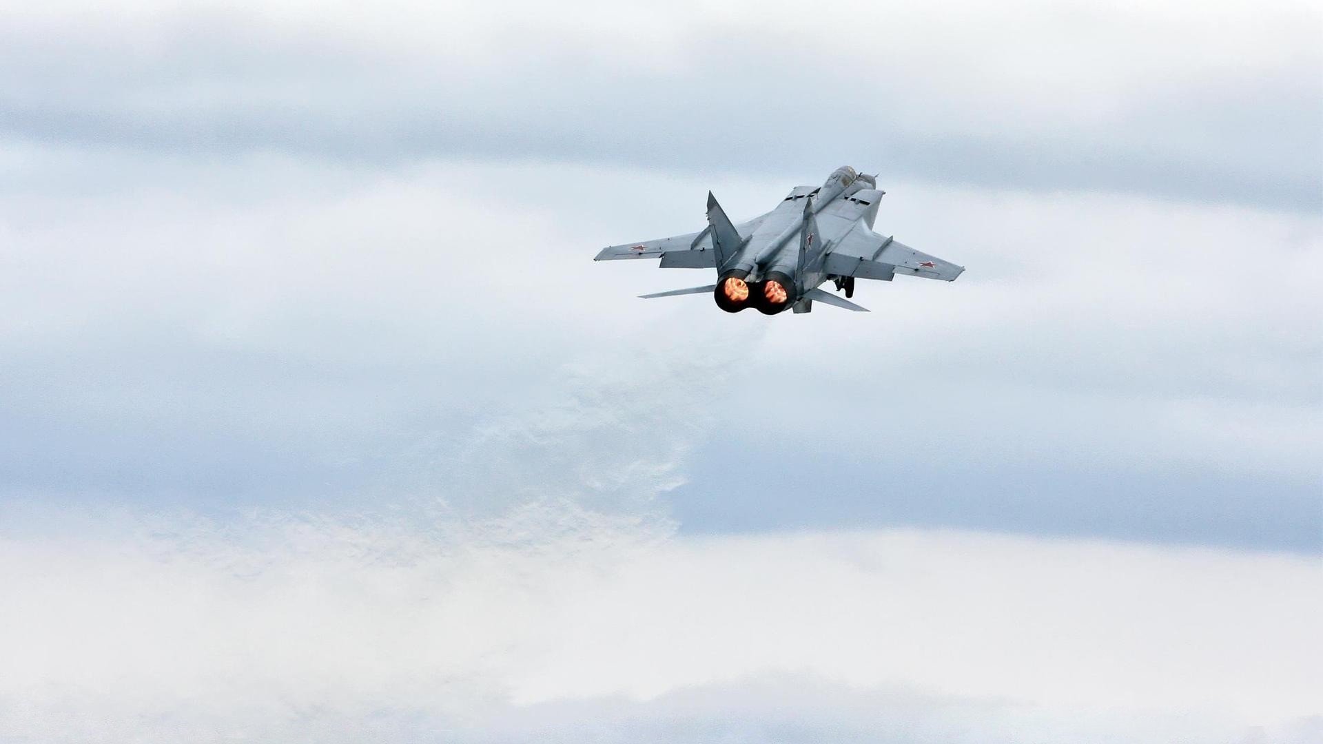 【奥沙利文】绝技揭秘:一绝击球在比赛中的关键作用,奥沙利文单手比赛视频