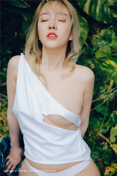 中国足球运动员海外试训取得新突破,提升战斗力,中国足球海外球员新闻