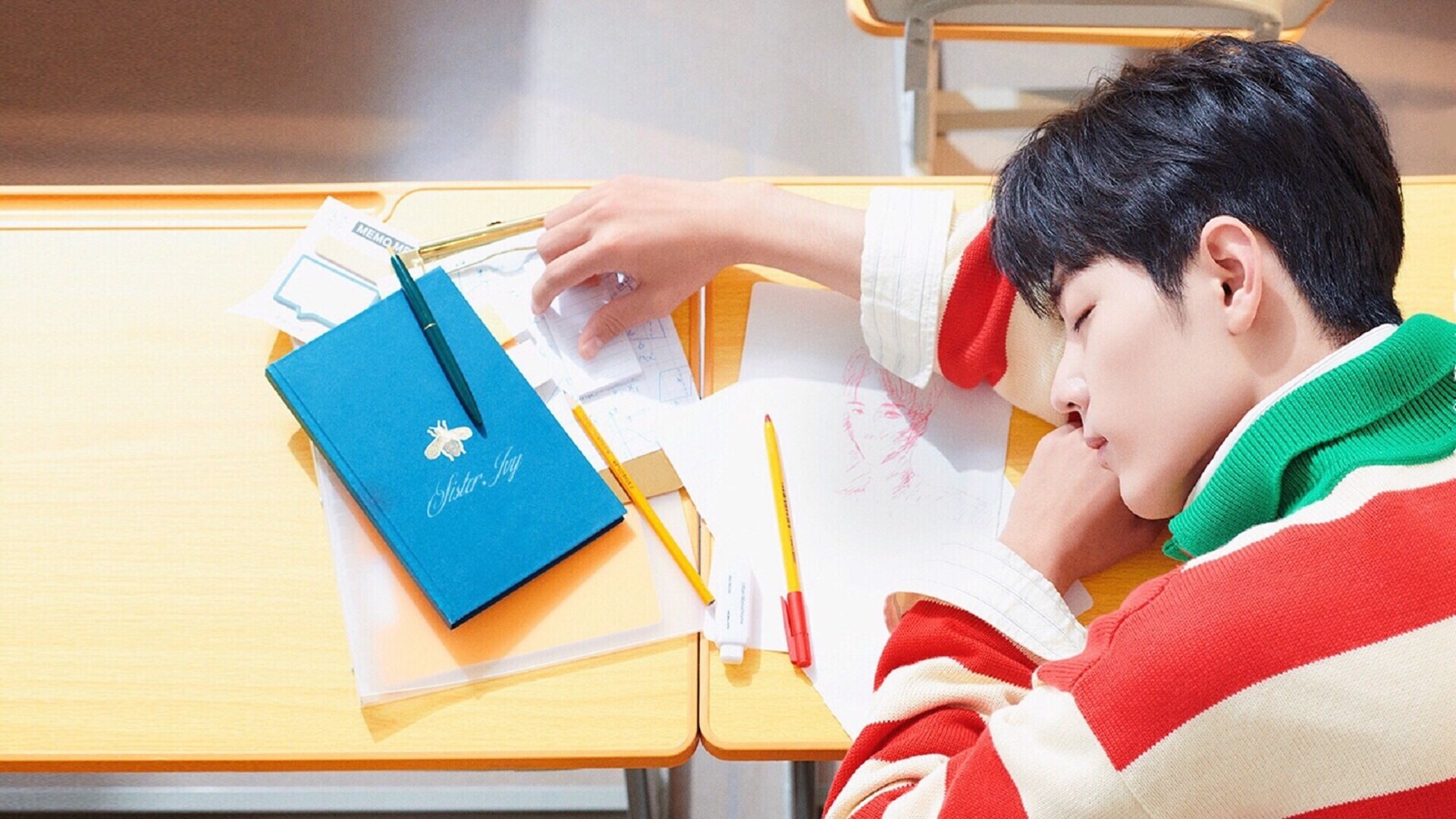 内线巨兽：善于攻防的篮下霸主表现集锦，内线进攻