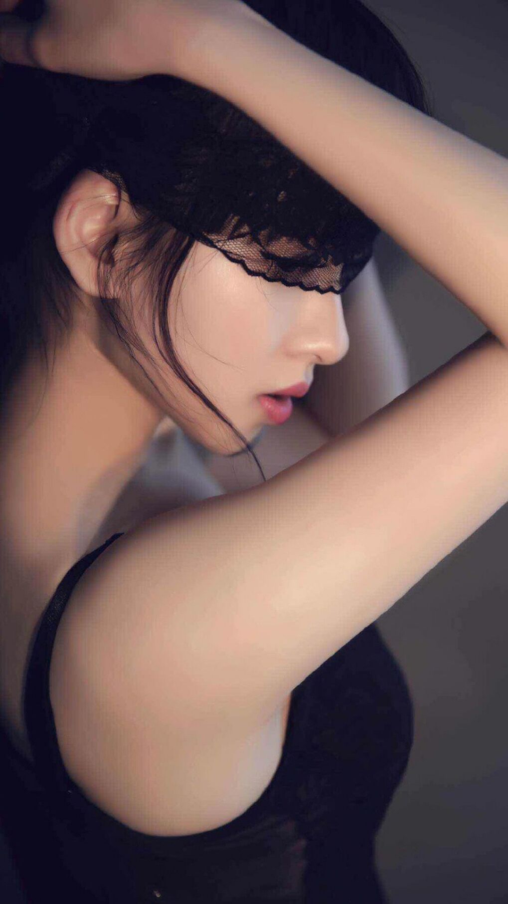 开云官方网页登录-城市夜空激光划水，科技与运动的梦幻结合，夜空中的激光束