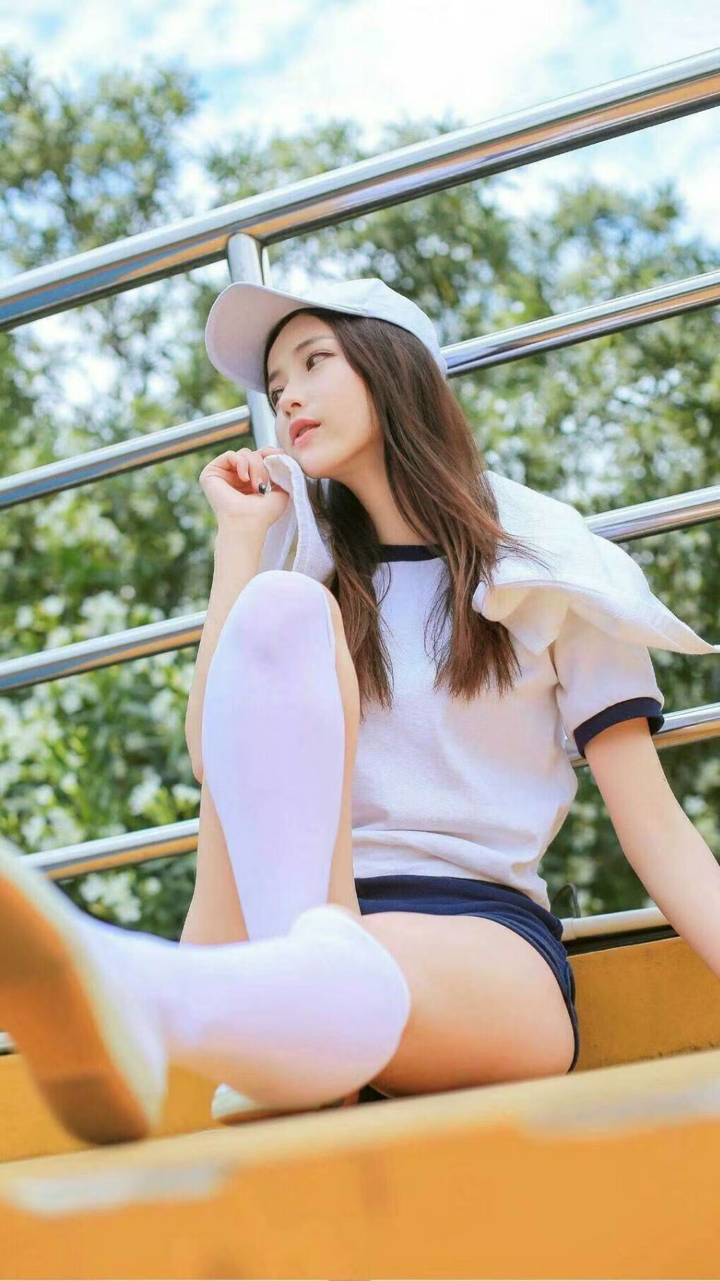 阿伦·斯密斯:他与全黑队后场的默契配合,为球队提供强大支持